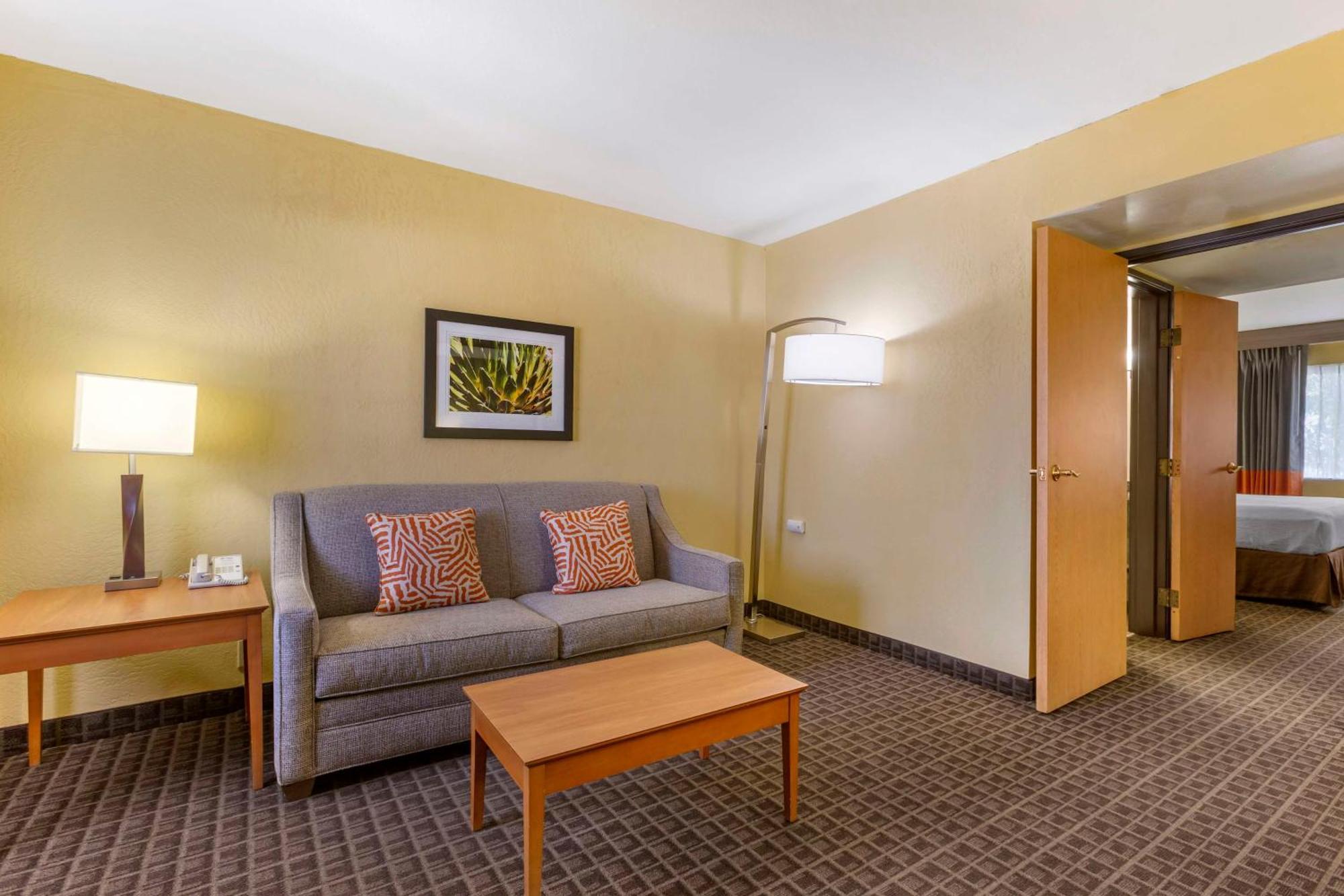 เบสต์ เวสเทิร์น พลัส สกอตส์เดล ธันเดอร์เบิร์ด สวีท Hotel สก็อตส์เดล ภายนอก รูปภาพ